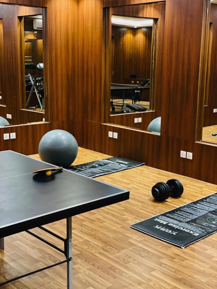 فندق مشارف المدن للأجنحة الفندقية(Msharef Al Moden Suites) 24/55