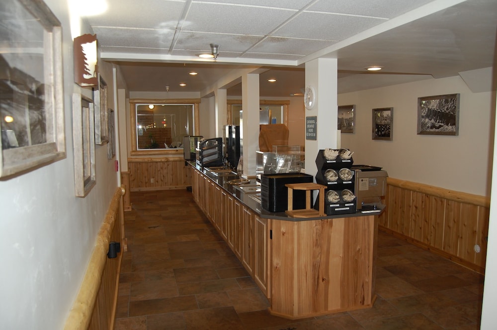 Kelly Inn West Yellowstone Hotel 7/50