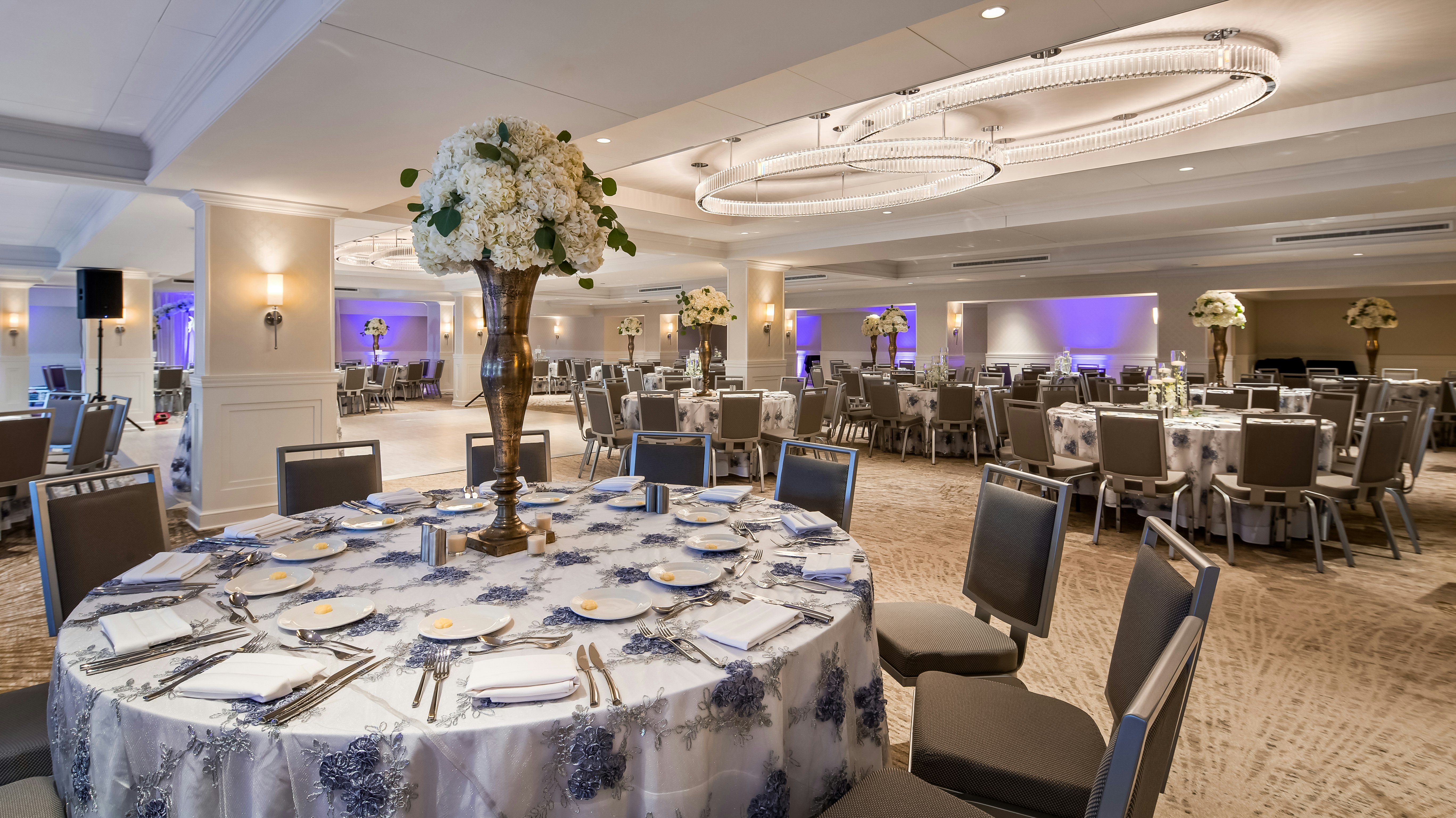 The Kingsley Bloomfield Hills - a DoubleTree by Hilton 45/62