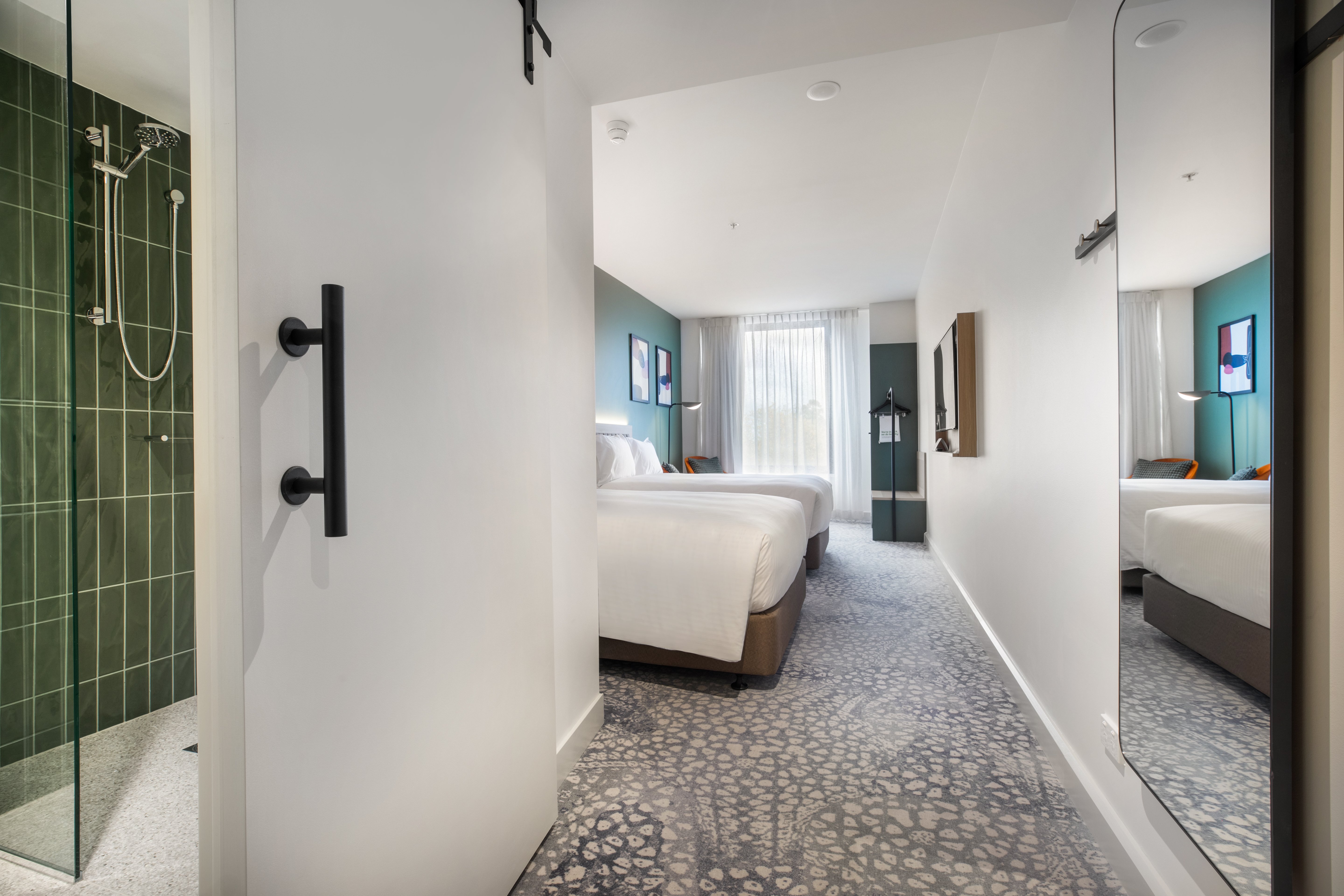 Holiday Inn Dandenong an IHG Hotel 48/50