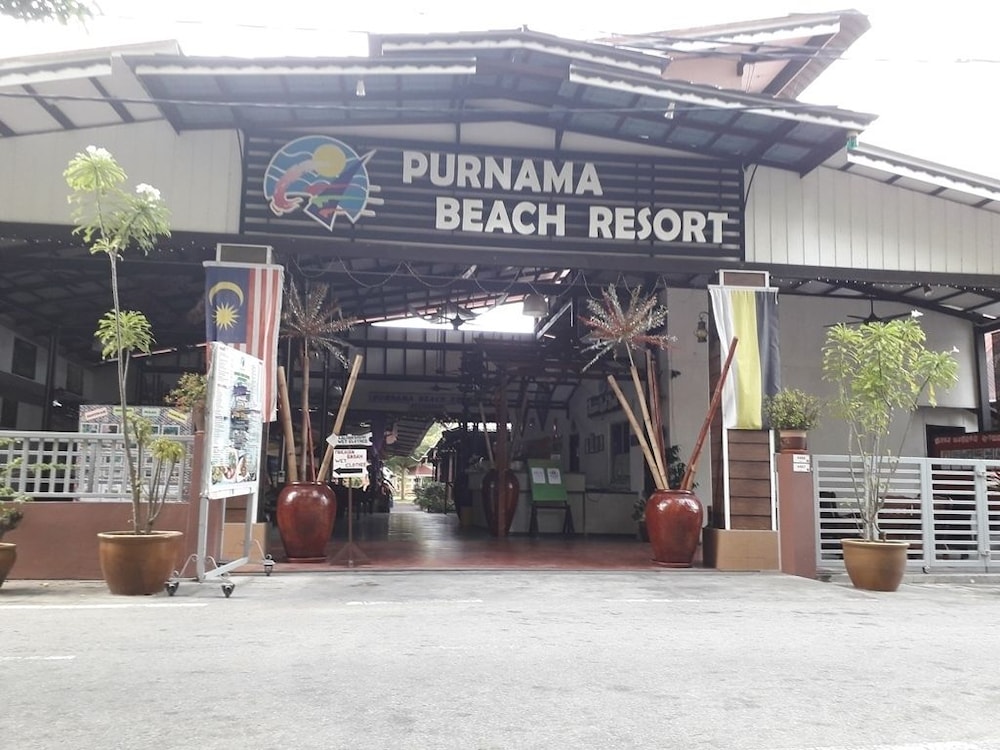 Purnama Beach Resort 18/67