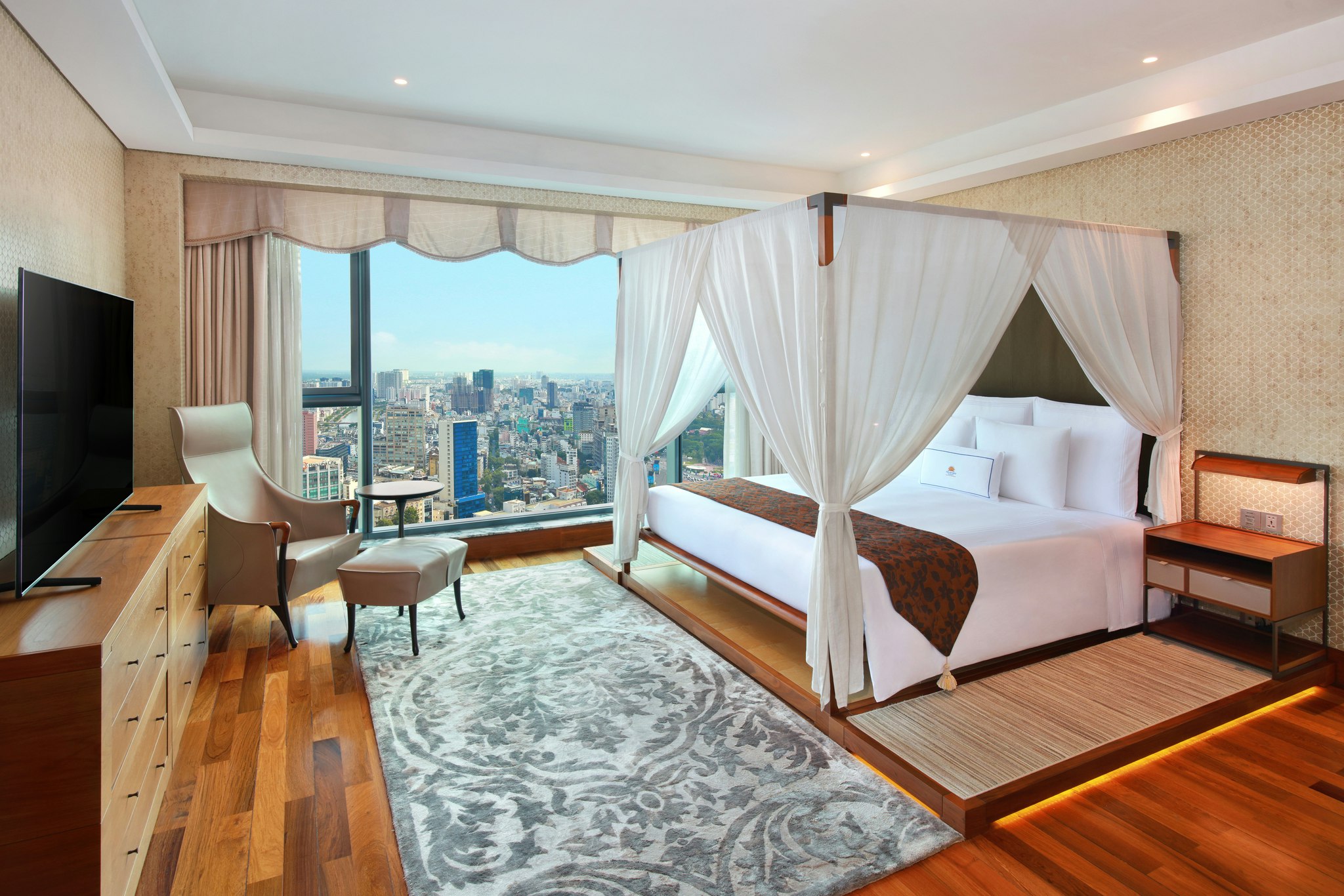 Designer, Suite