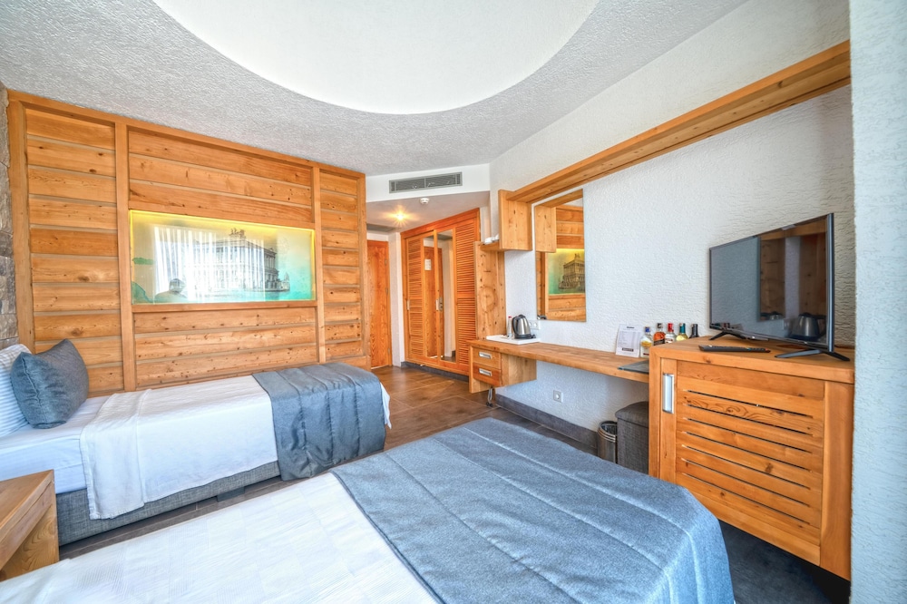 Herodot Beach Otel 9/50