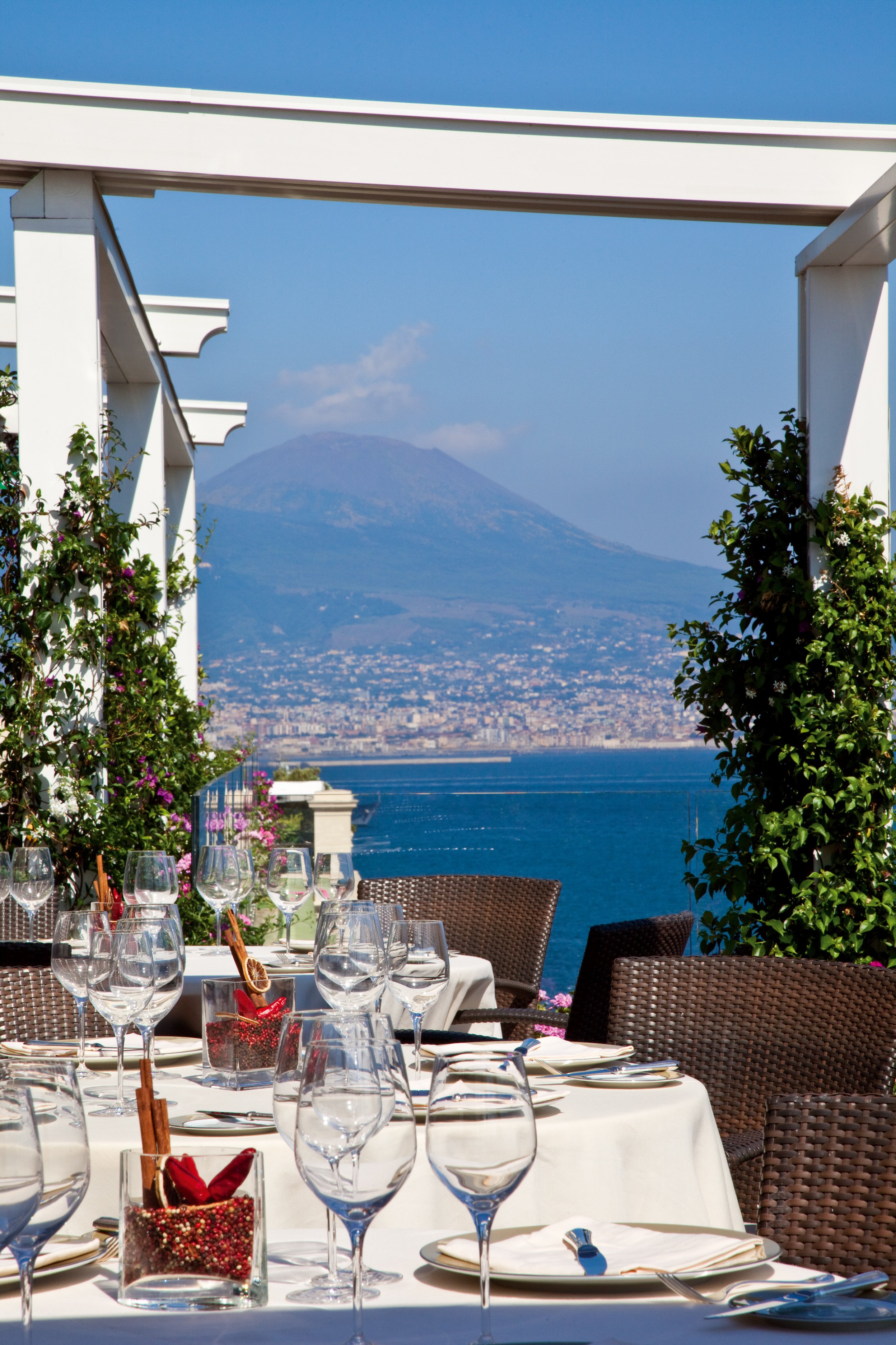 Grand Hotel Vesuvio Naples 33/50