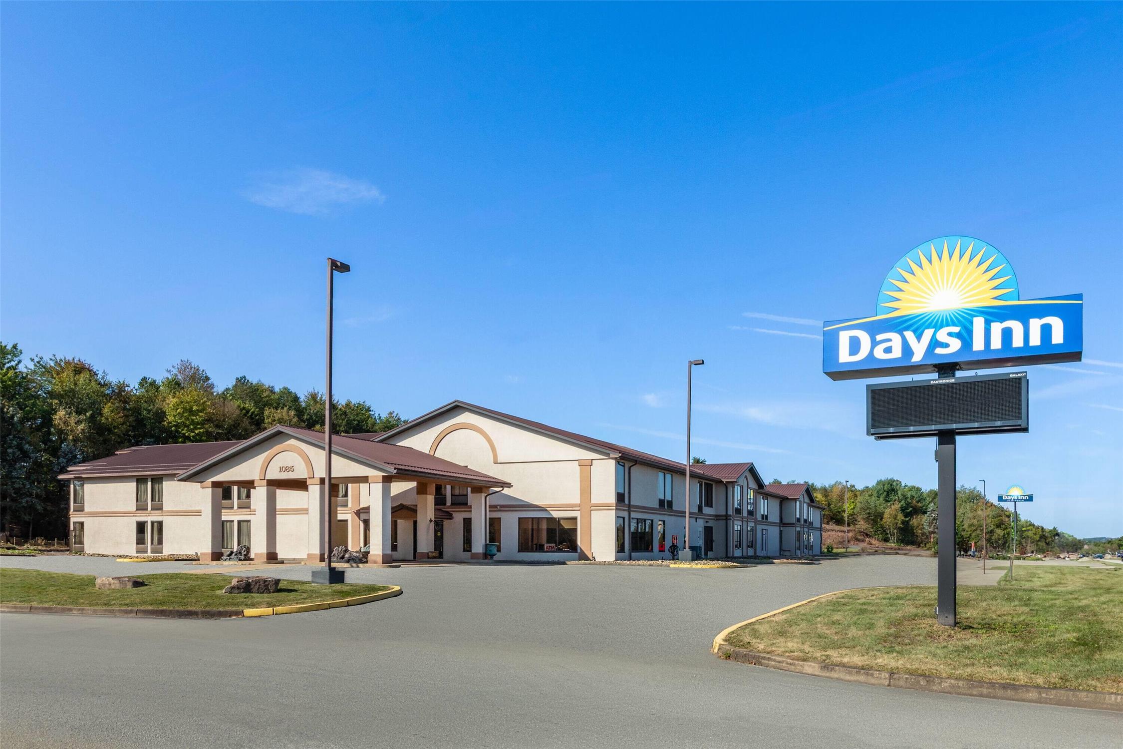 Days Inn by Wyndham Blairsville 44/49