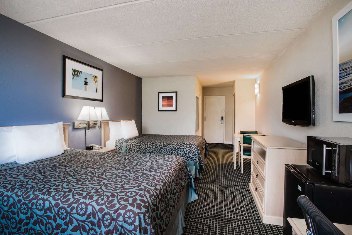 Days Inn by Wyndham Caddo Valley Arkadelphia 12/25
