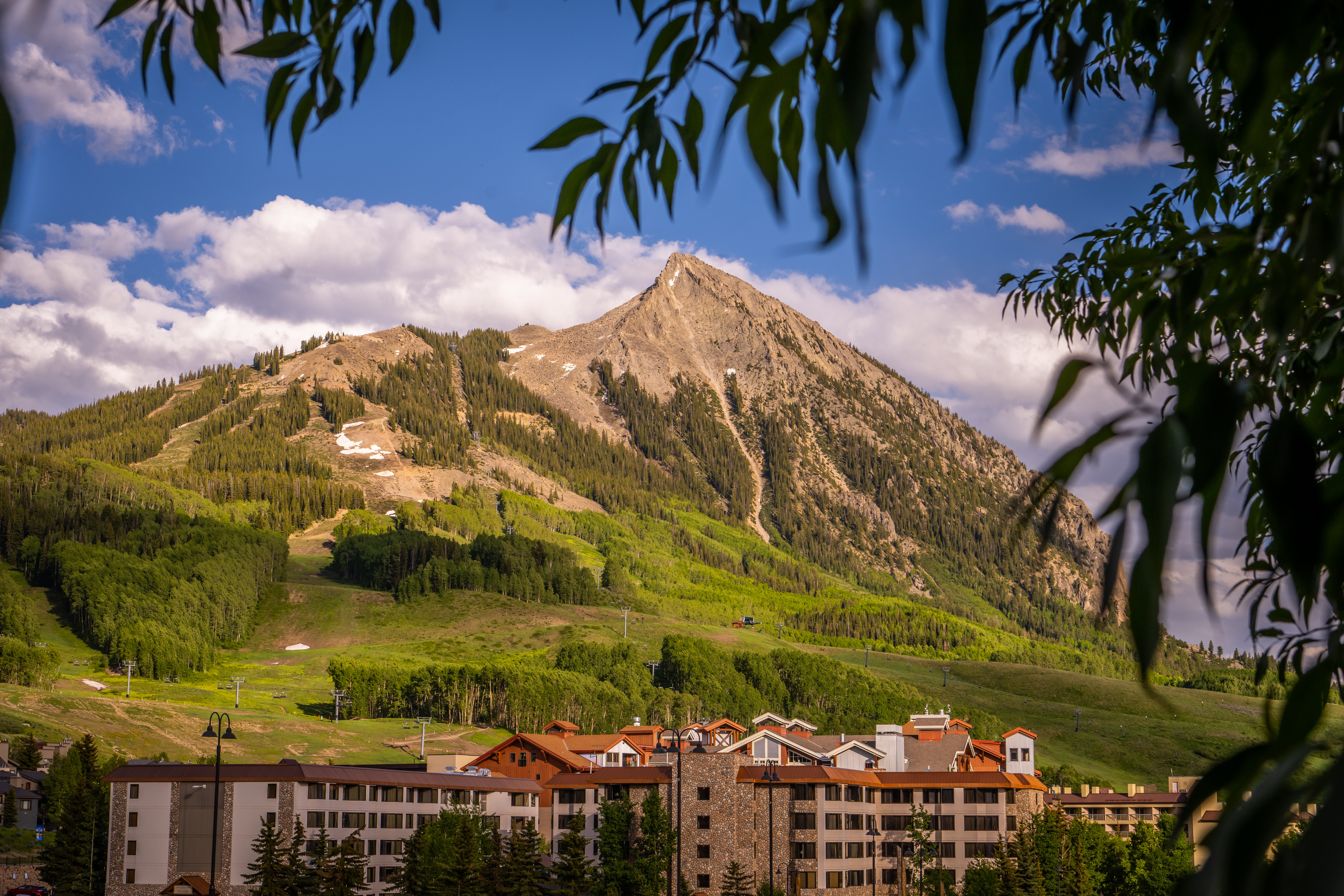 Grand Lodge Crested Butte 31/33