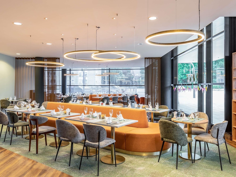 NOVOTEL HAMBURG CITY ALSTER 33/46