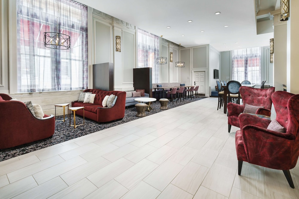 Lobby at Hampton Inn and Suites Baltimore Inner Harbor, BALTIMORE - MD