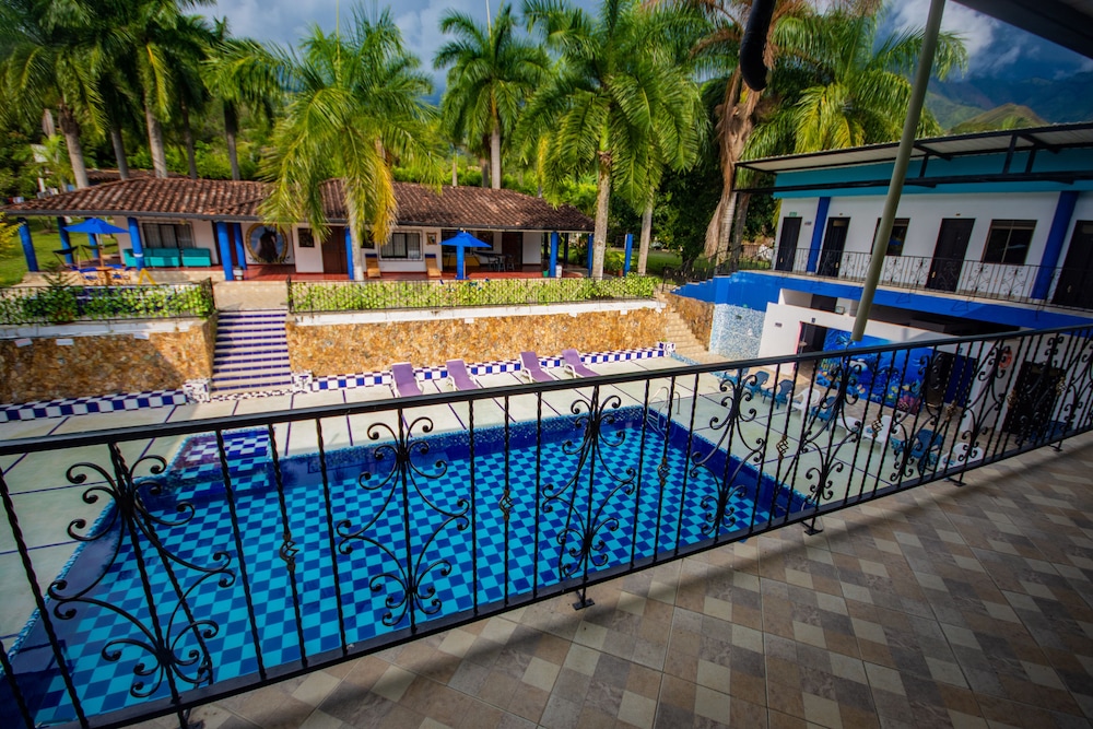 Hotel Villa Alicia 46/50