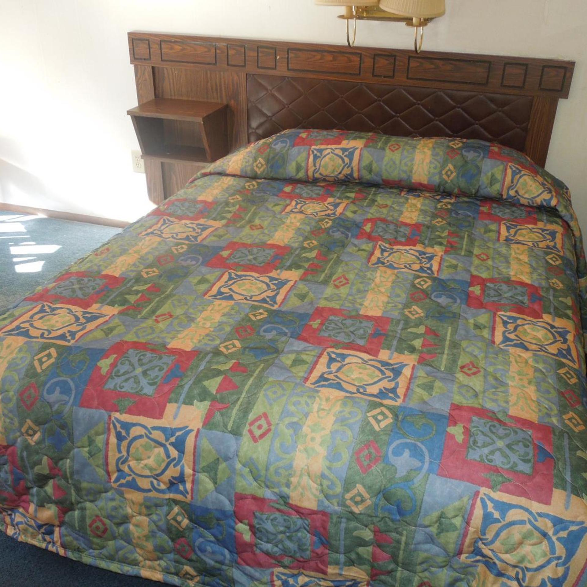 Xenia Country Inn 35/40