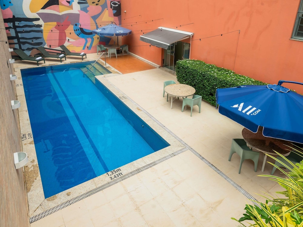Ibis Styles Belem Nazare 60/63