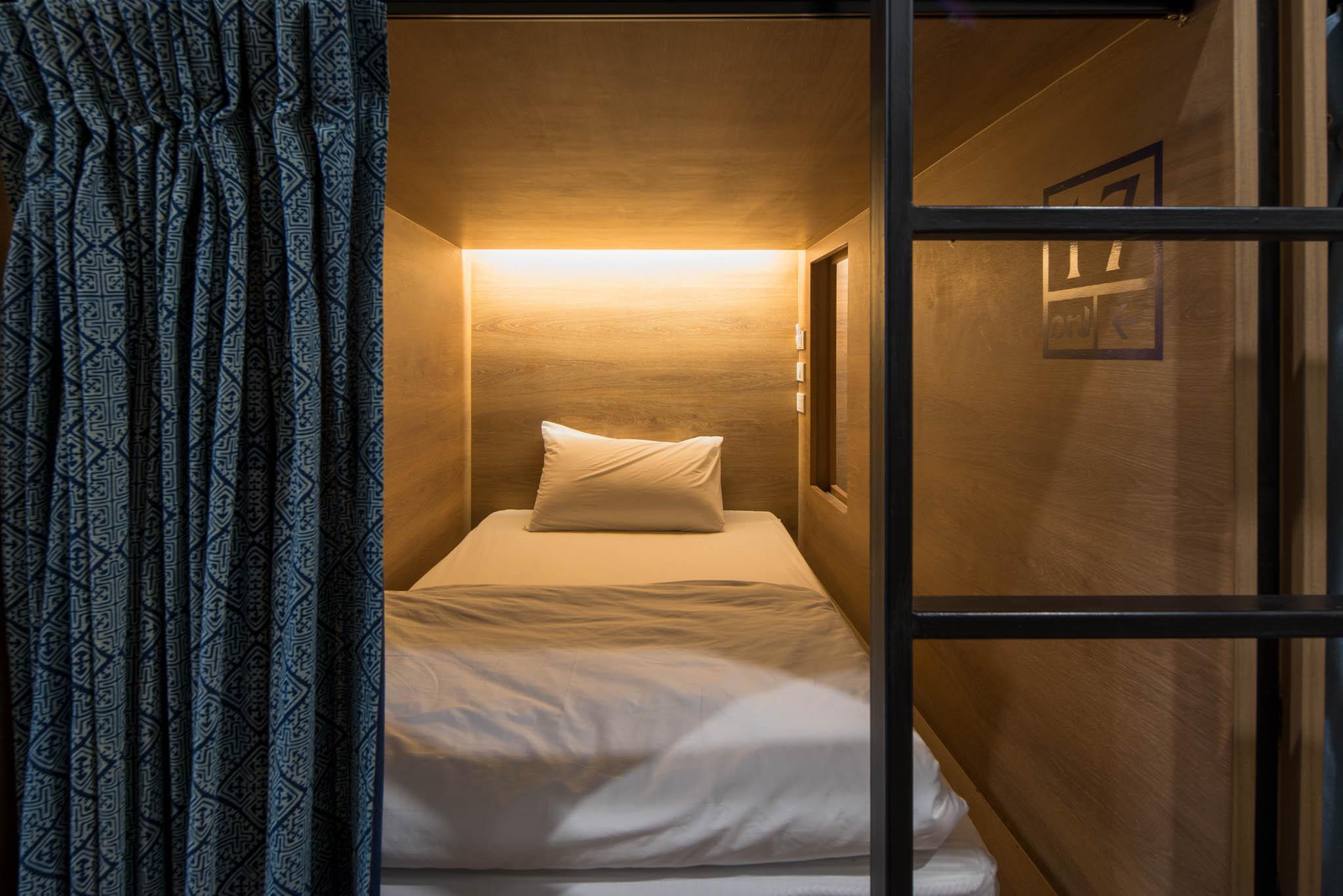 Private, Mixed Dorm, 10 Bunk Beds, Shared Bathroom