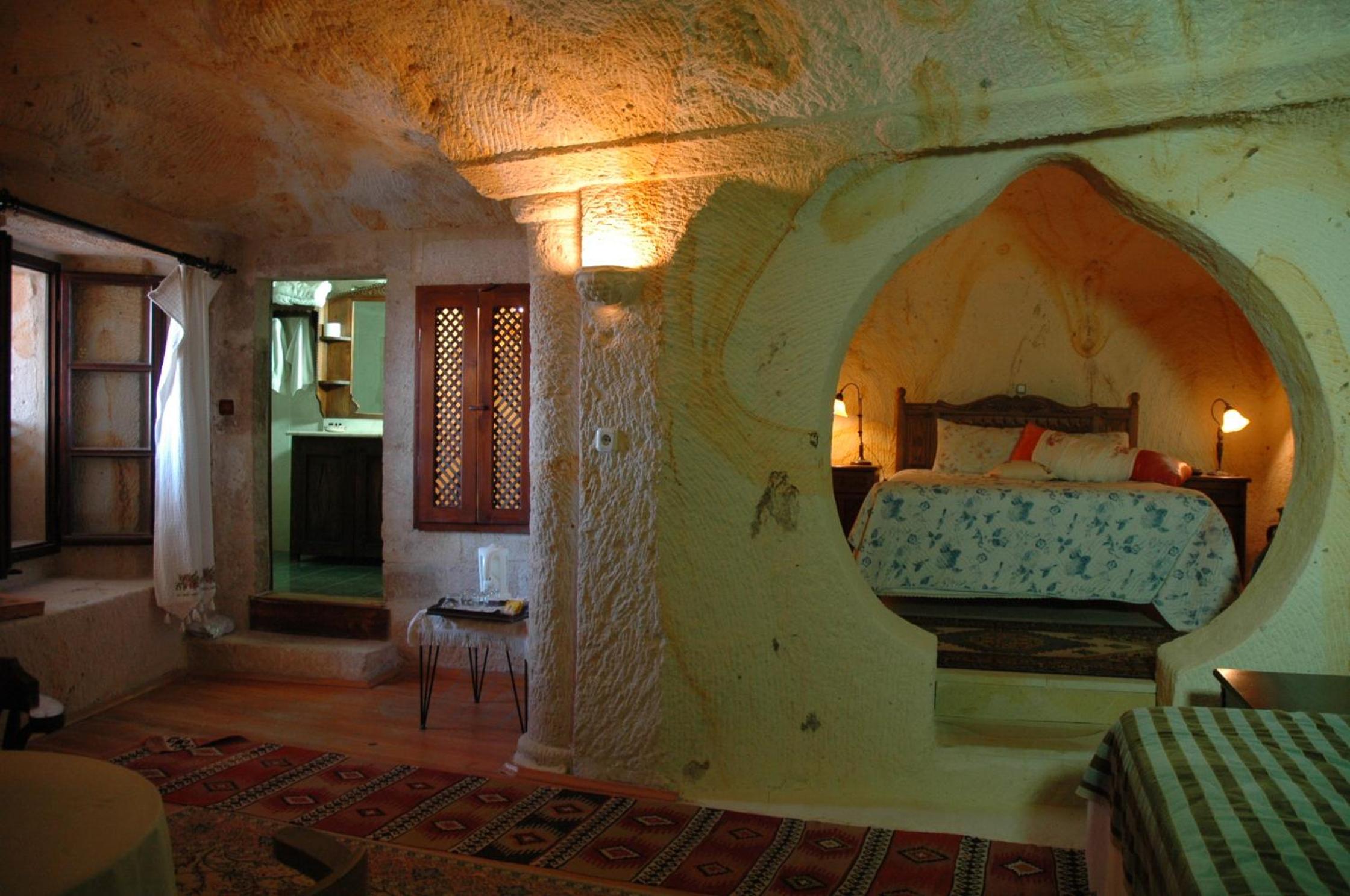 Elkep Evi Cave 28/50