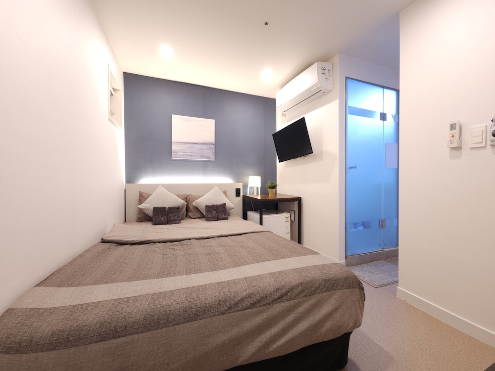 OYO Hostel Myeongdong 3 12/50