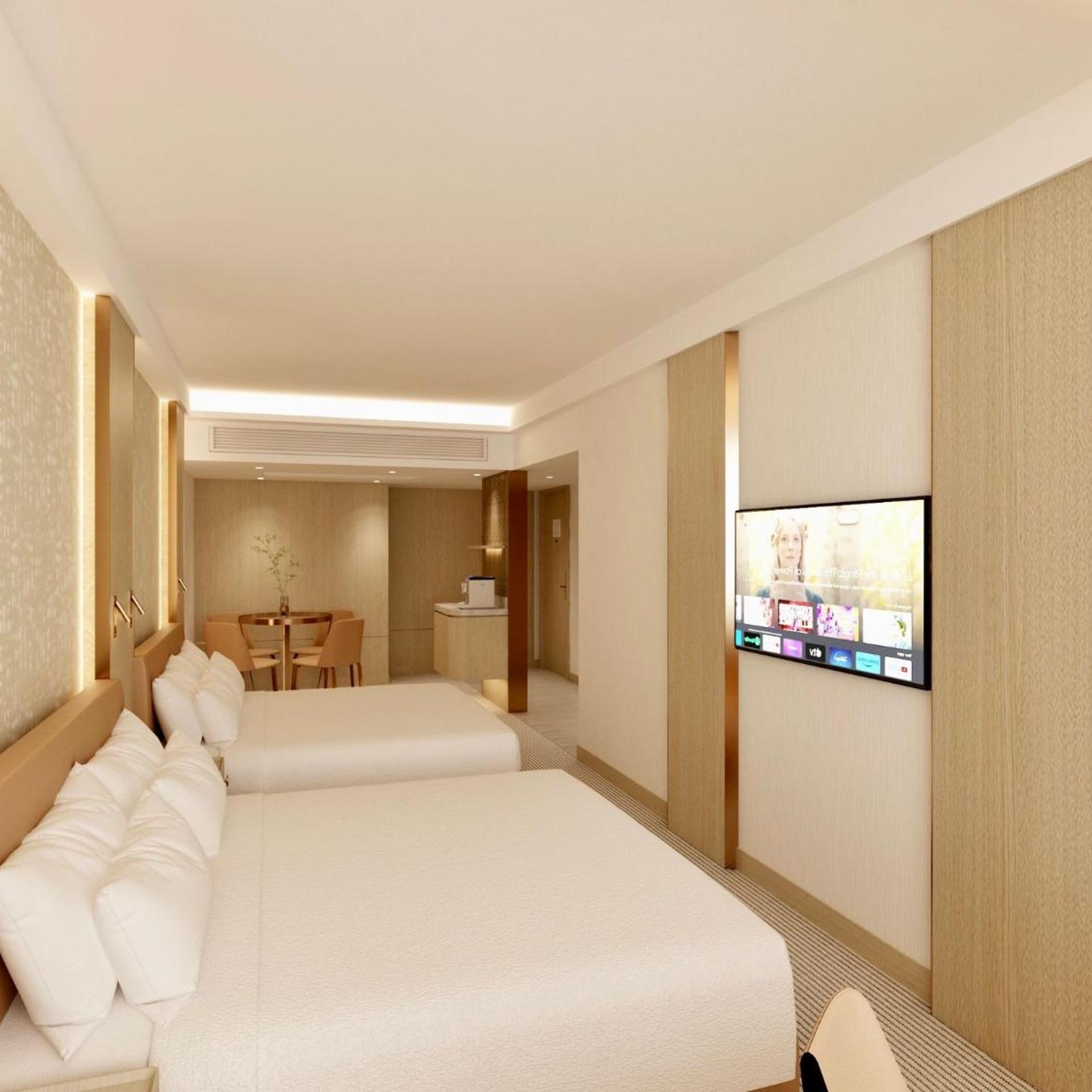 Renovated, Deluxe, King Bed, 2 Queen Beds