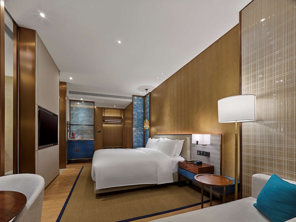 Hilton Hainan Ocean Flower Island 12/34