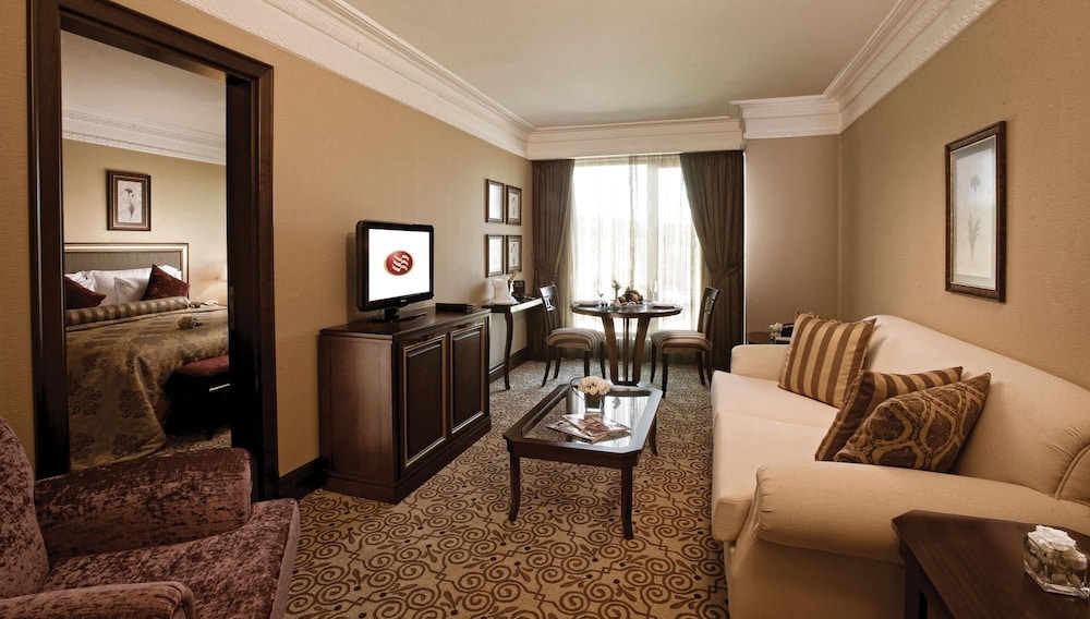 Crowne Plaza Istanbul Asia 51/83