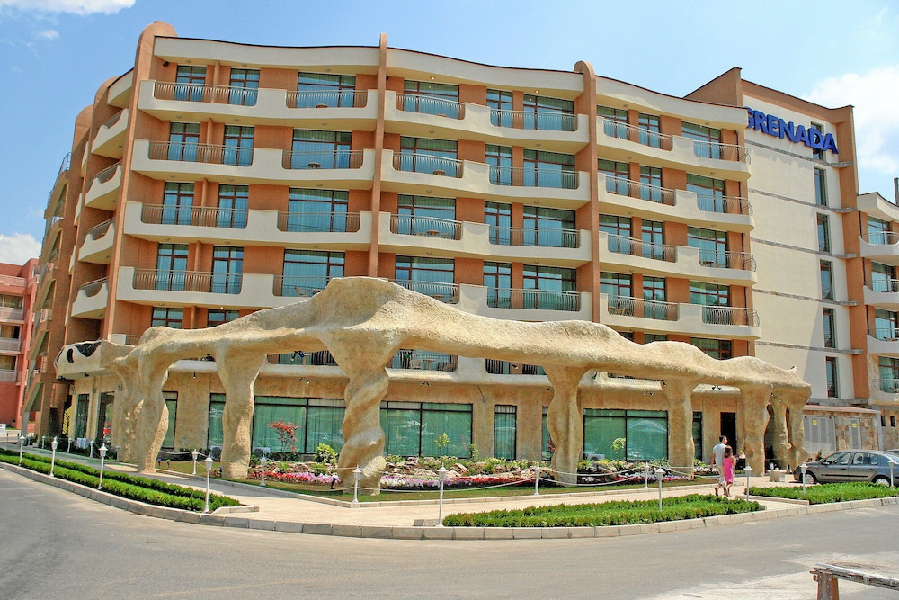 Grenada Apartments 5/51