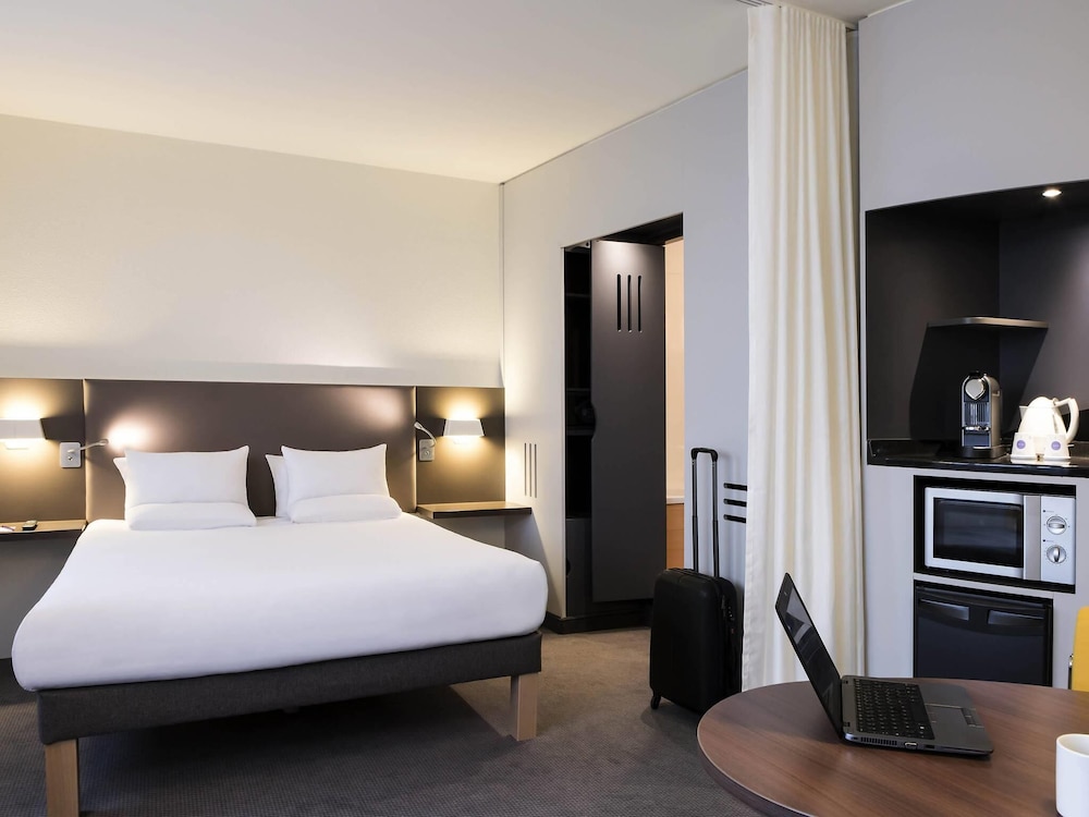 Novotel Suites Paris CDG Airport Villepinte Hotel 12/50