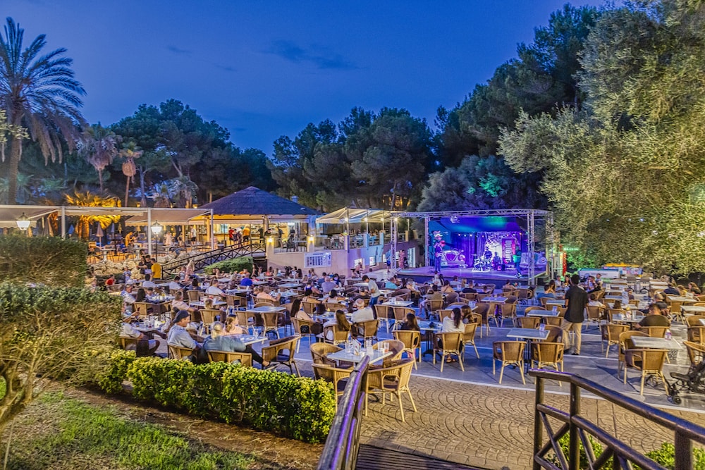 Vell Mari Hotel and Resort 57/62
