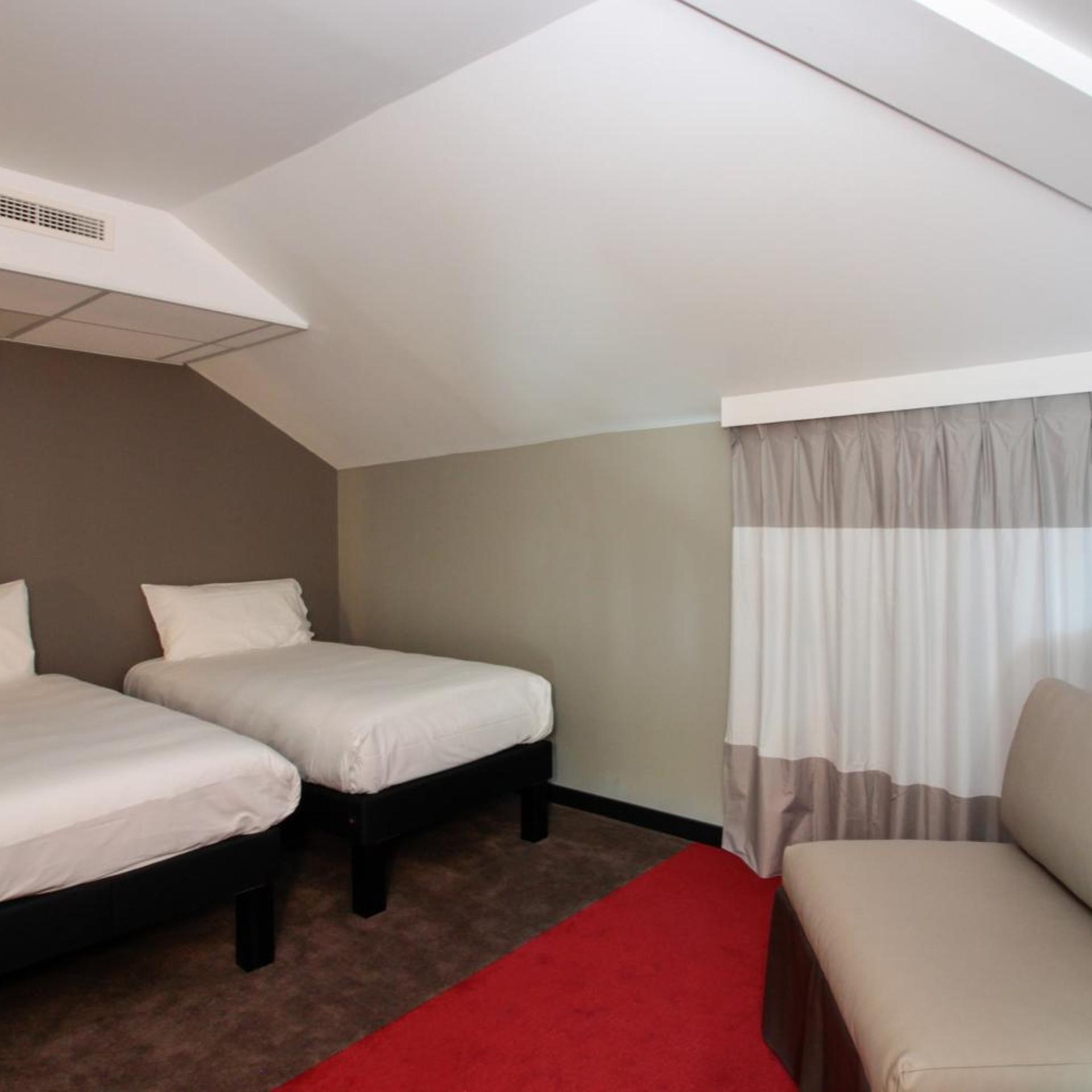 غرفة رباعية، Ibis Cahors 9/10