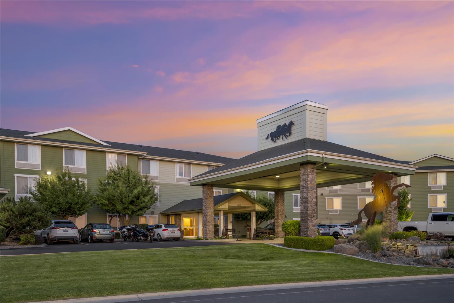 Best Western Bronco Inn 1/18