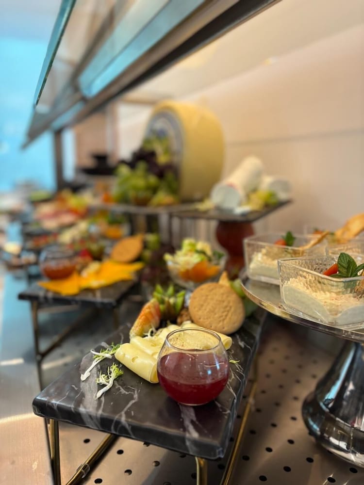فندق فور بوينتس باي شيراتون جدة طريق الملك فهد(Four Points by Sheraton Jeddah King Fahd Road) 33/50