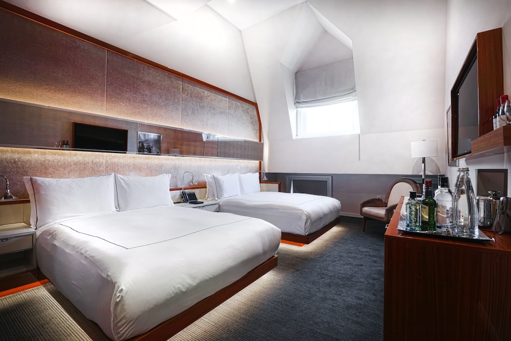 33 Hotel, New York City, Seaport 16/46