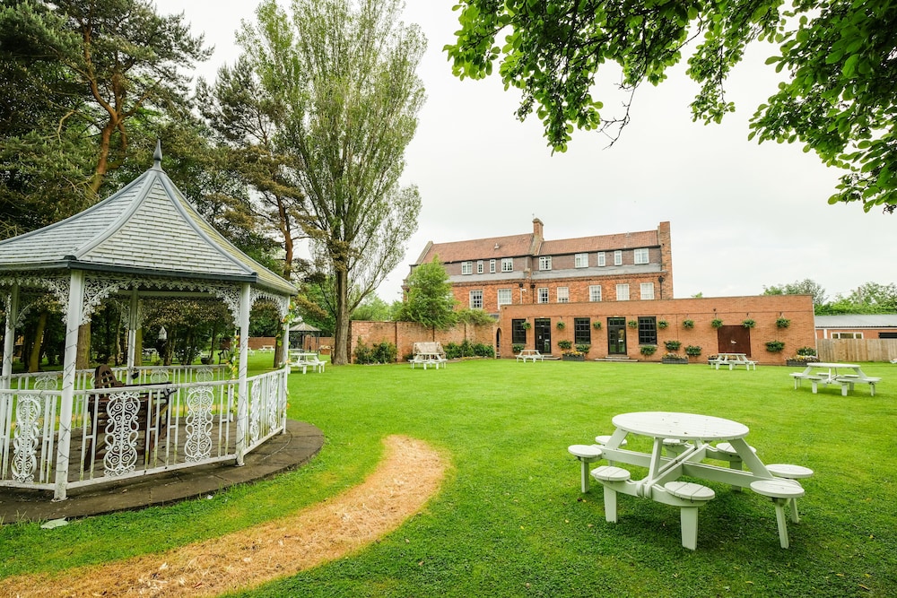 Bowburn Hall Hotel 57/66