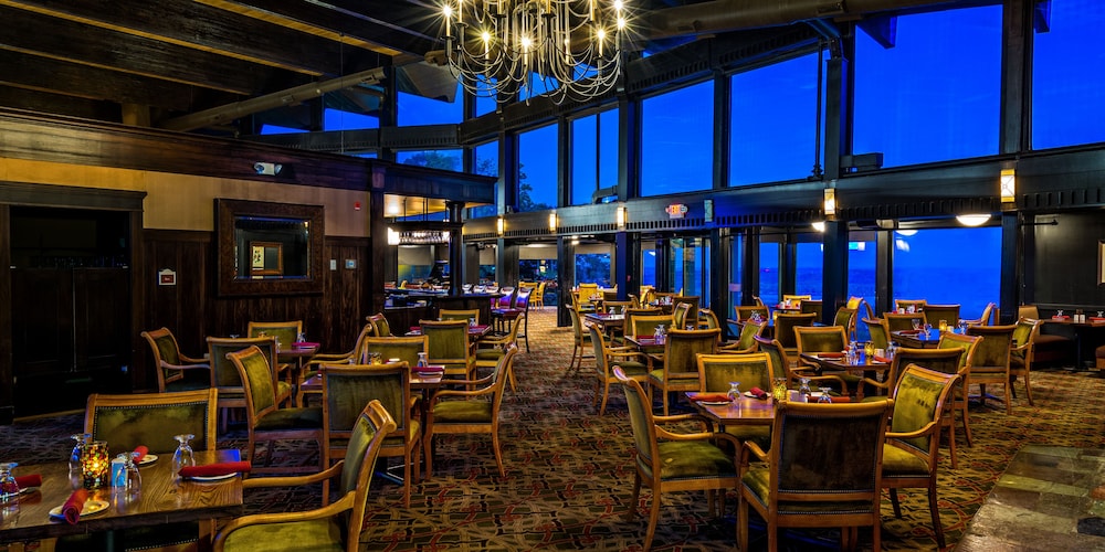Shanty Creek Resorts - Summit Village 17/50