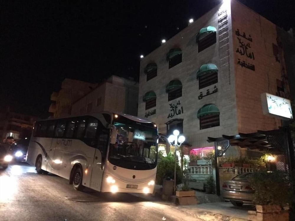 Amaled Hotel 4/40