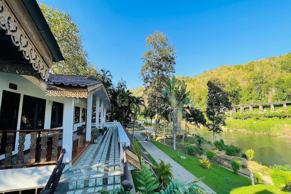 Banrimkwae Paerimnam Resort 42/50