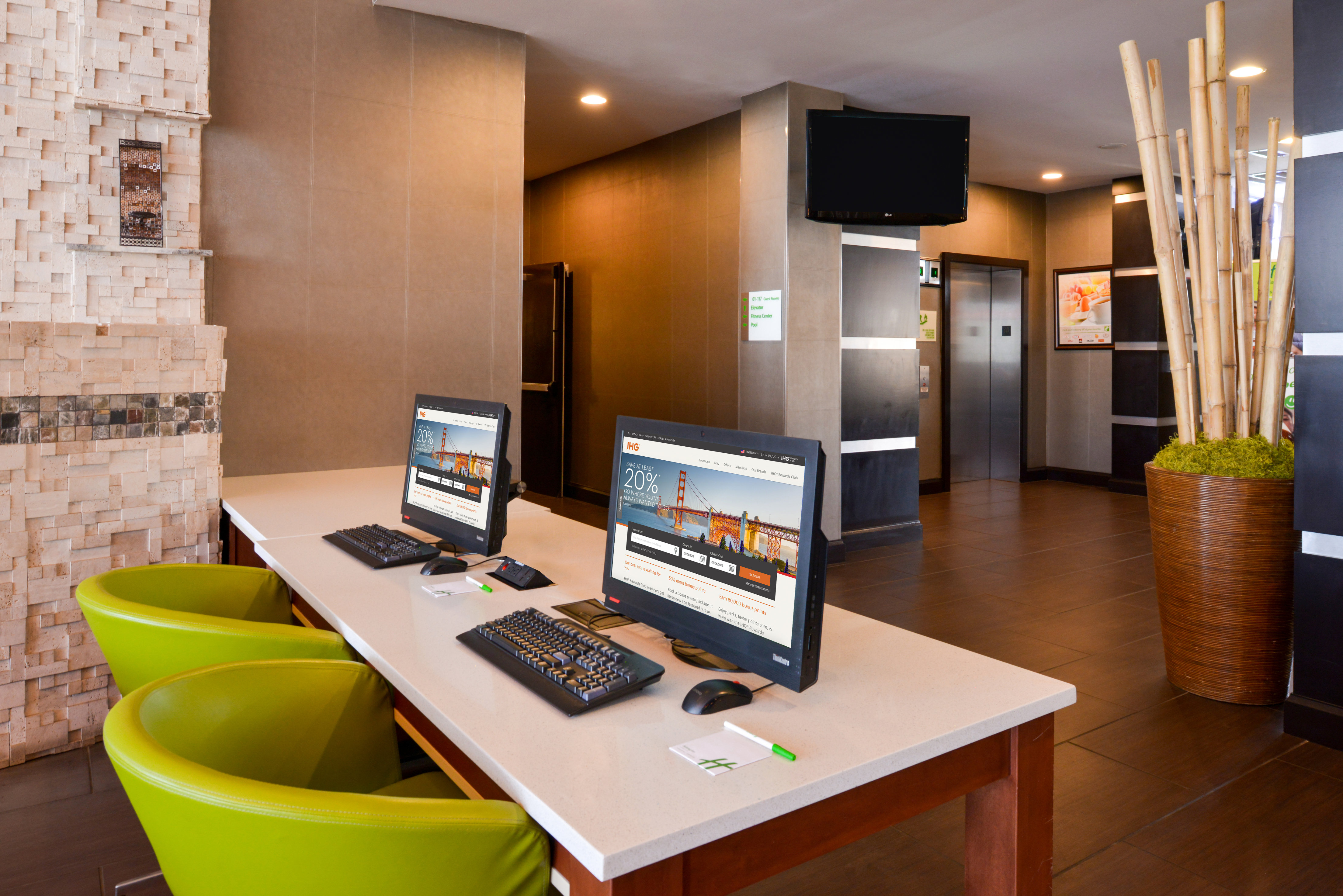 Holiday Inn Amarillo West Medical Center 21/24