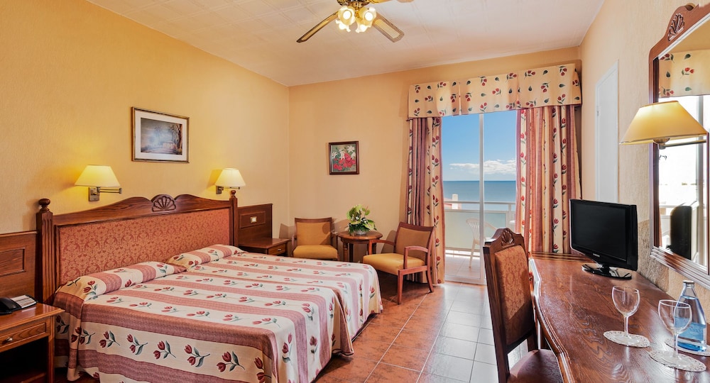 Monopol Hotel Tenerife 22/53