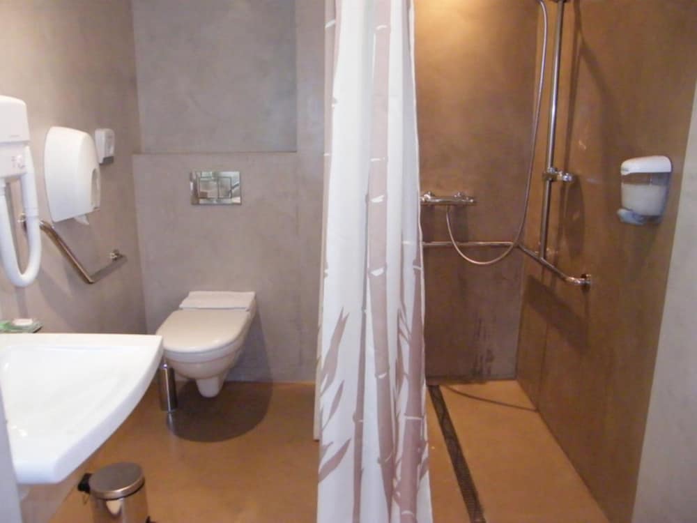 CITOTEL SAINT PIERRE 15/16