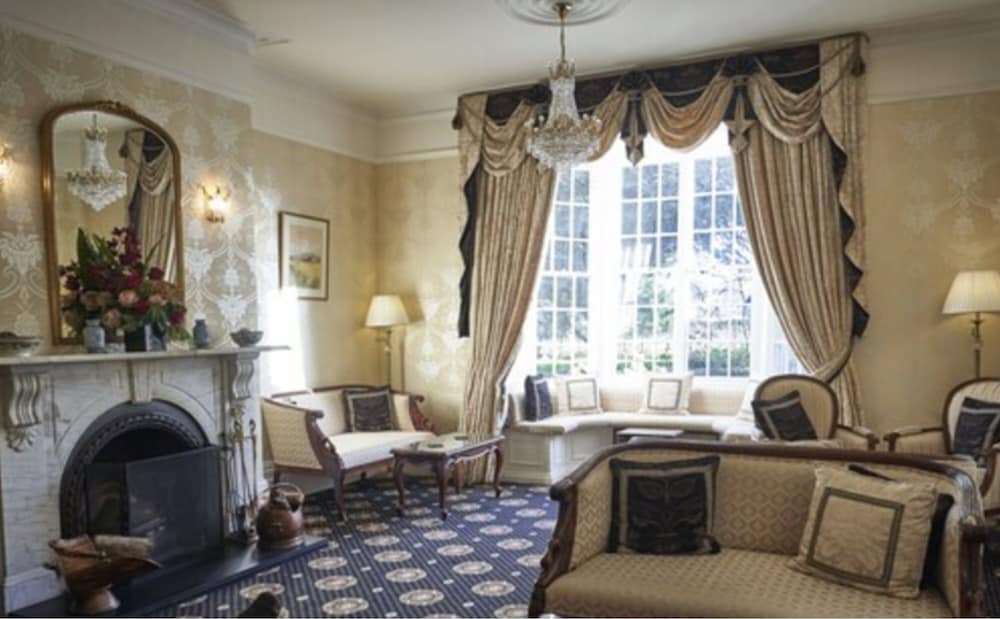Hempstead House Hotel 49/74
