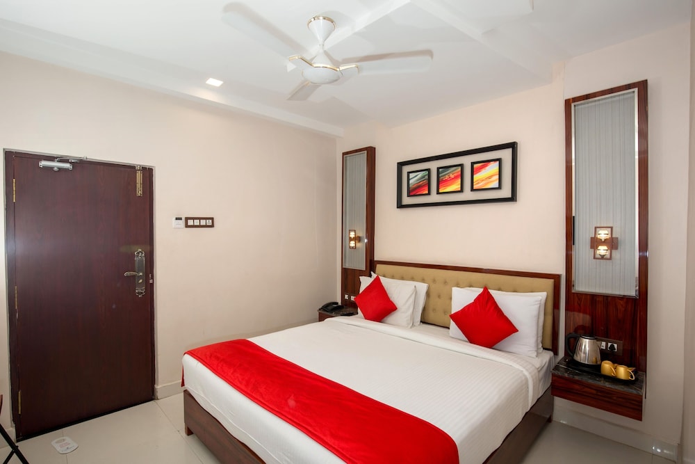 Oyo 14759 Hotel President 9/55