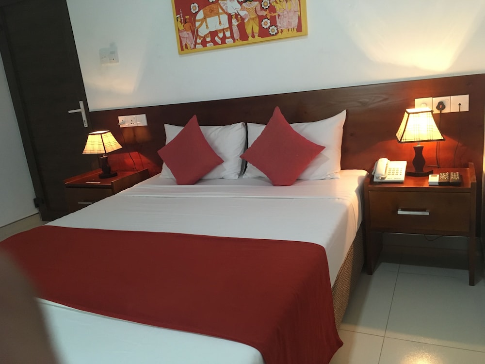 My City Hotel 20/50