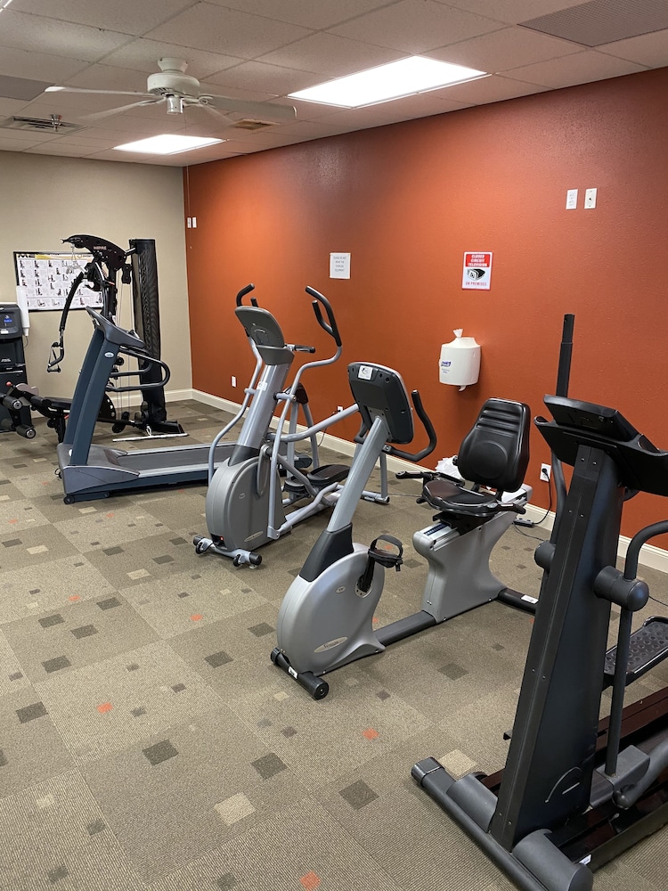Northfield Inn Suites Conference Center 36/63