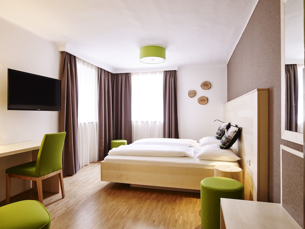 Das Grune Hotel Zur Post - 100 Bio 38/74