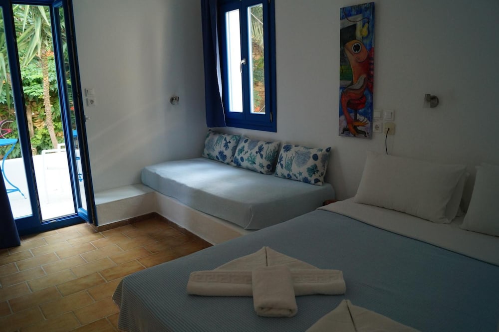 Minoa Hotel Amorgos 8/19