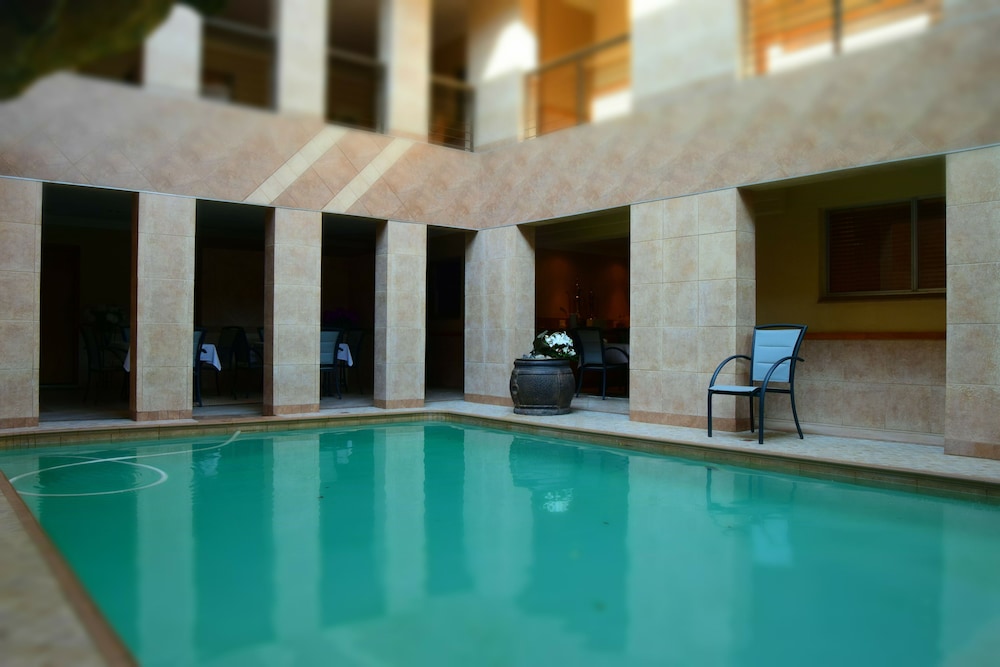 Bubez Guesthouse 16/36