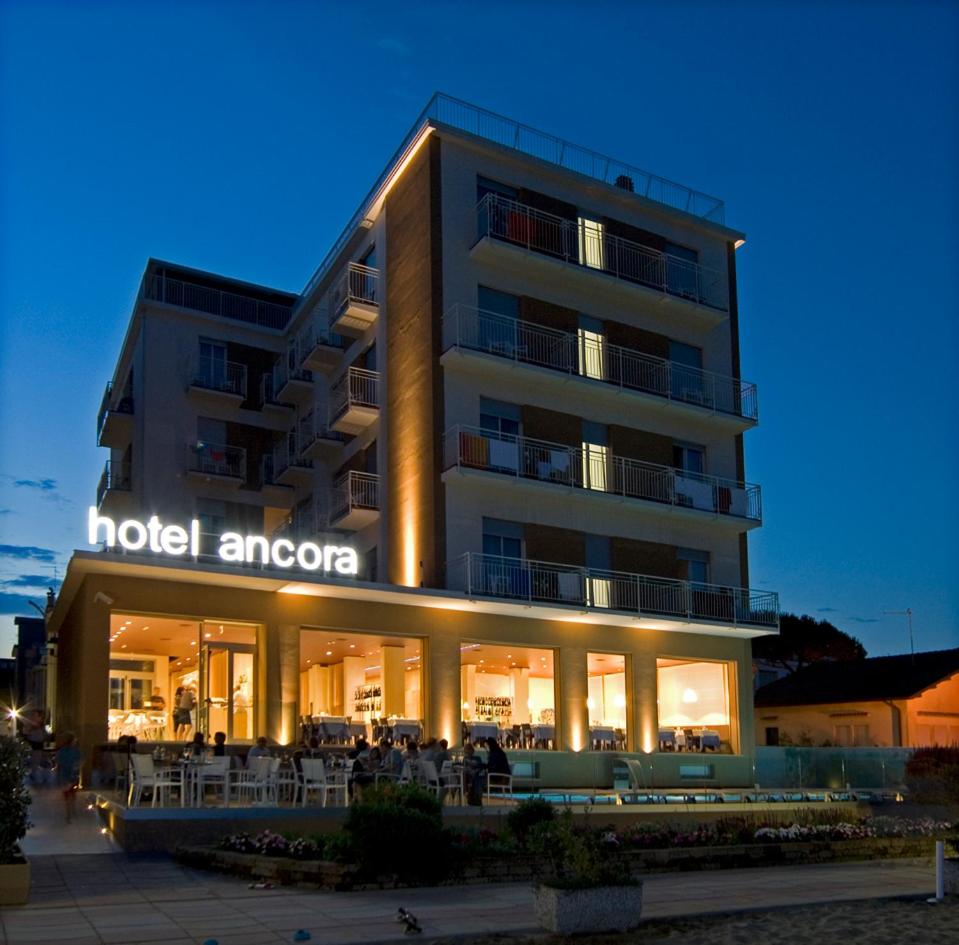 Hotel Ancora 1/50