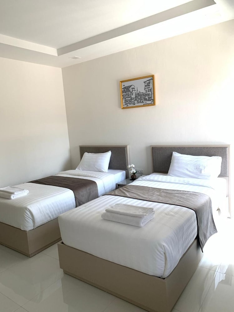 iCare Residence & Hotel 17/41