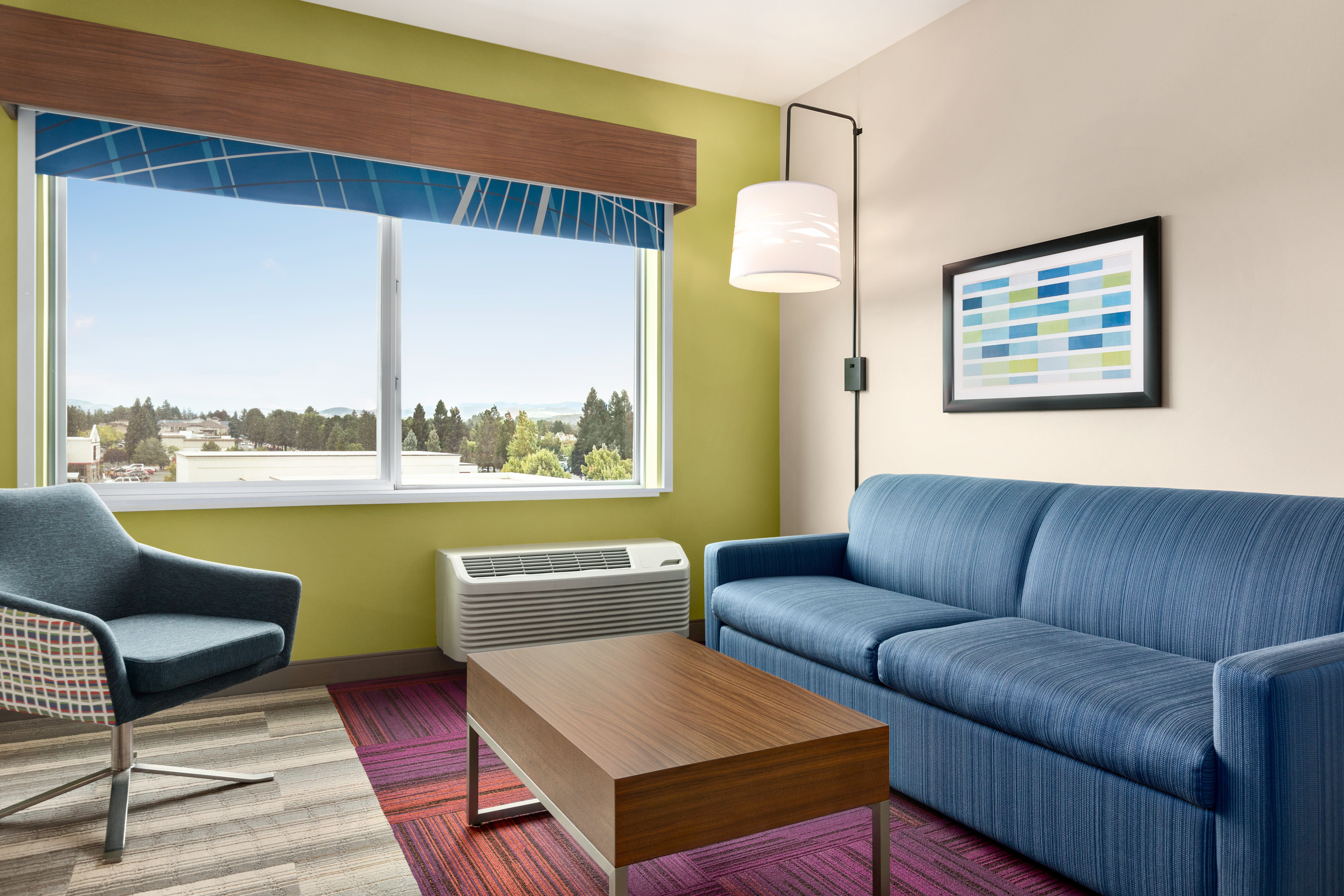 Holiday Inn Express & Suites - Ukiah 44/80