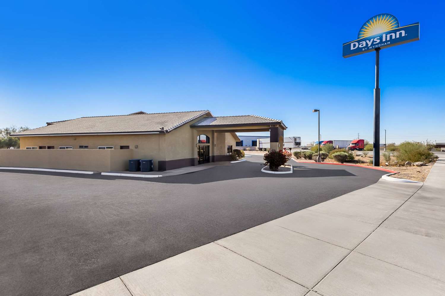 Days Inn by Wyndham Buckeye 19/24