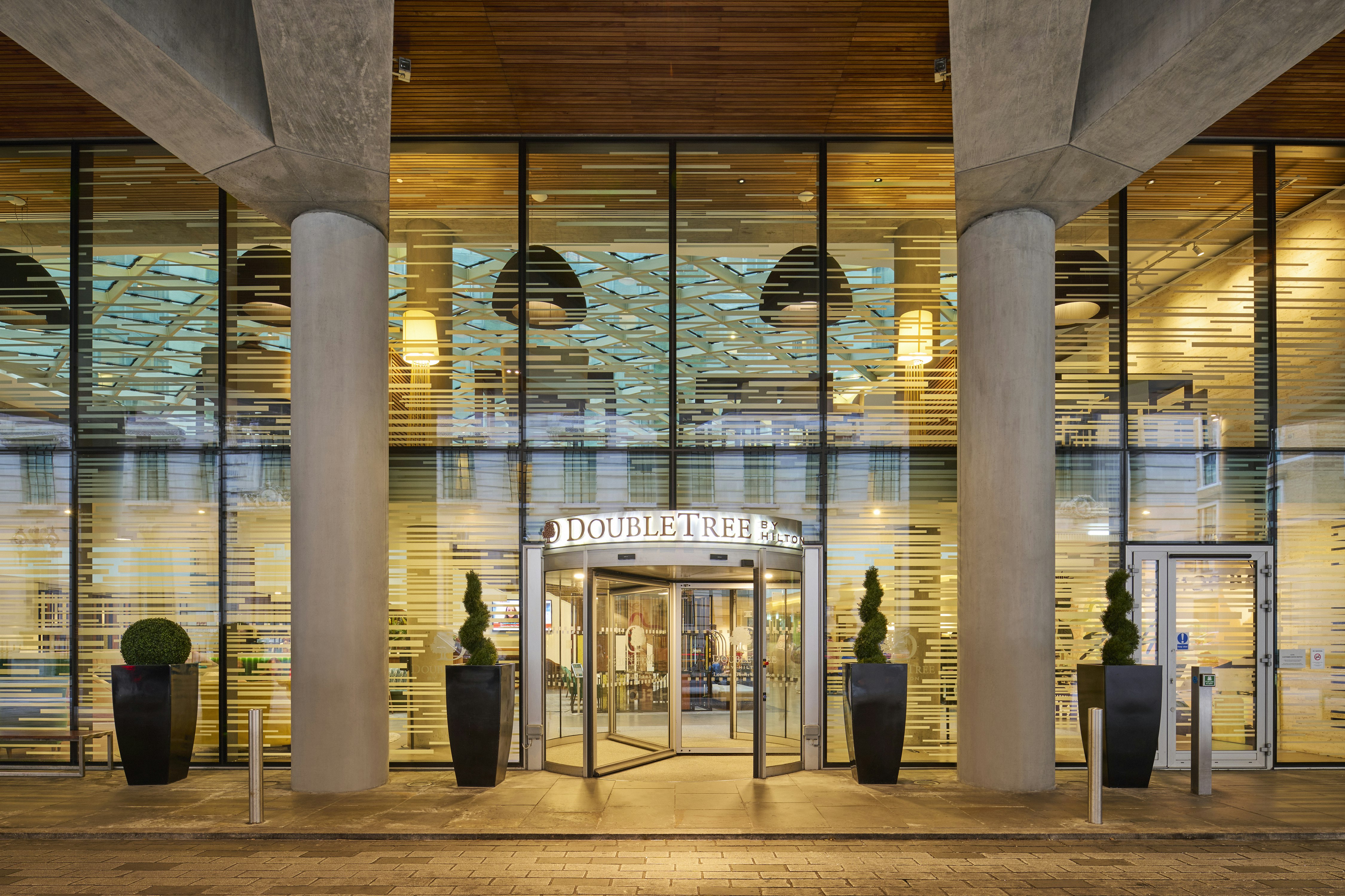 Doubletree By Hilton London Tower Of London 28/67
