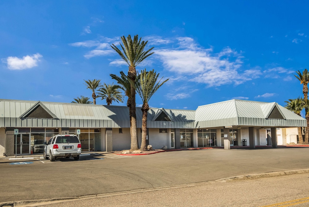 Motel6 Tucson, AZ- Downtown 42/53
