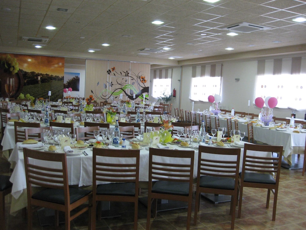 Hotel Restaurante Campomar 27/42